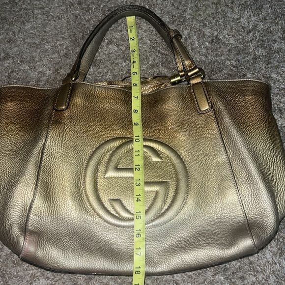 Authentic Gucci Limited Edition Large Soho Metallic Ombré Bronze Gold Chain - Picture 16 of 17